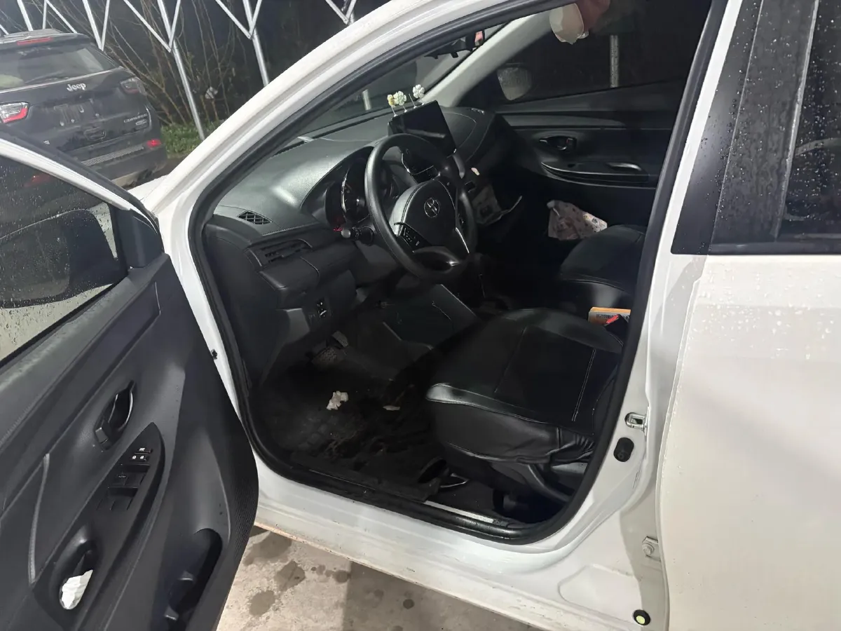 2022 Toyota Yaris L 1.5L 112HP L4 CVT,autocango,china used car exporter,china ev exporter,chinese used car exporter,chinese used ev exporter