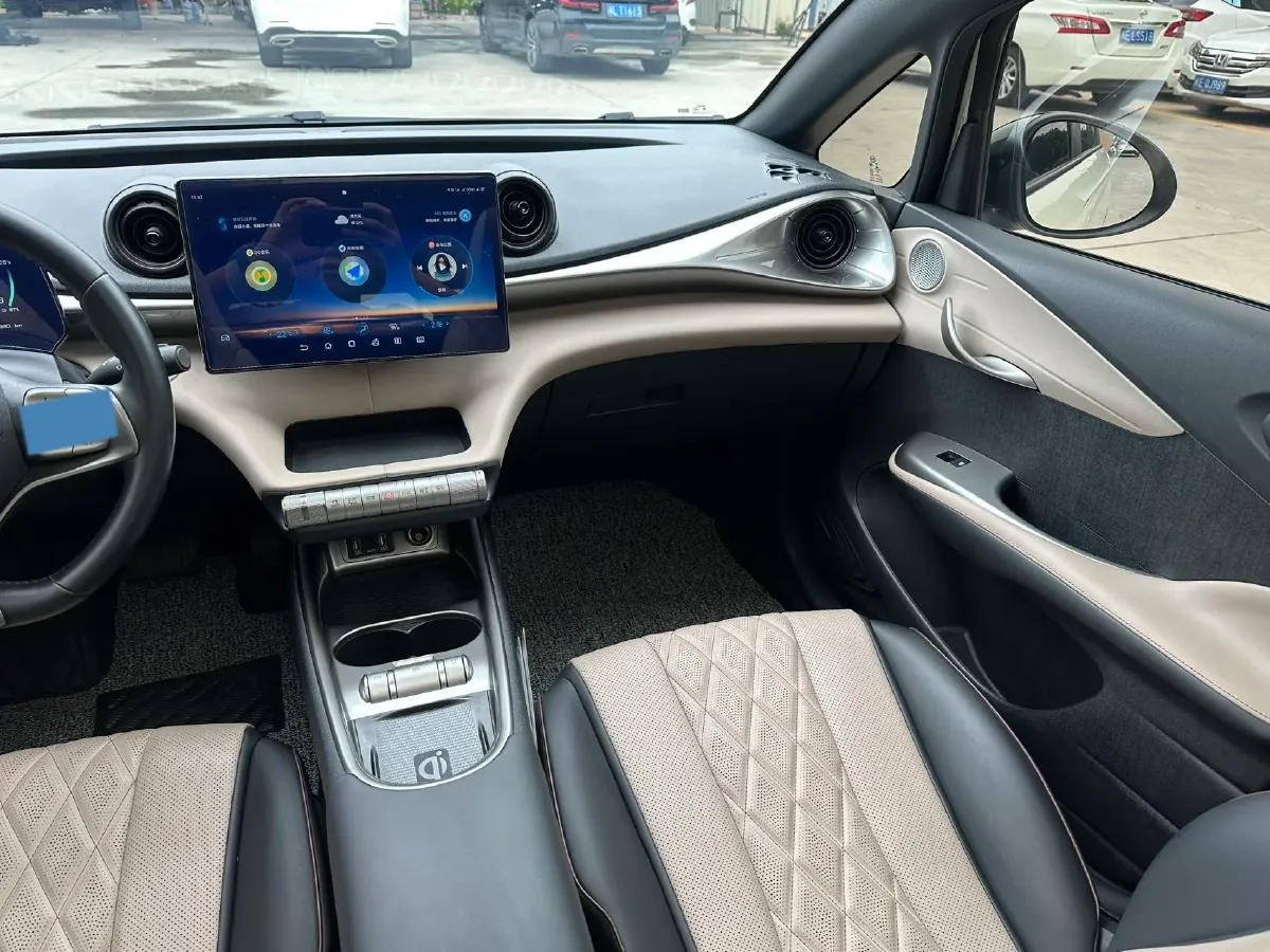 2023 BYD Dolphin BEV 44.928KWH,autocango,china used car exporter,china ev exporter,chinese used car exporter,chinese used ev exporter