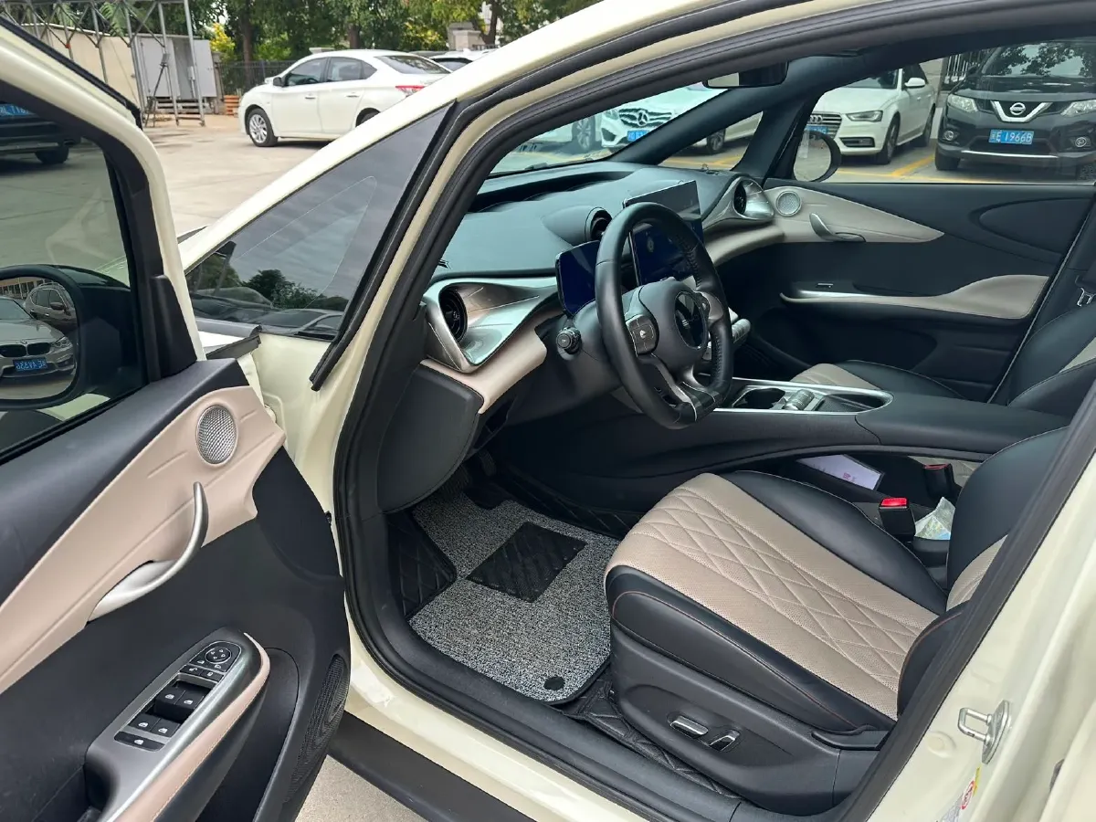 2023 BYD Dolphin BEV 44.928KWH,autocango,china used car exporter,china ev exporter,chinese used car exporter,chinese used ev exporter