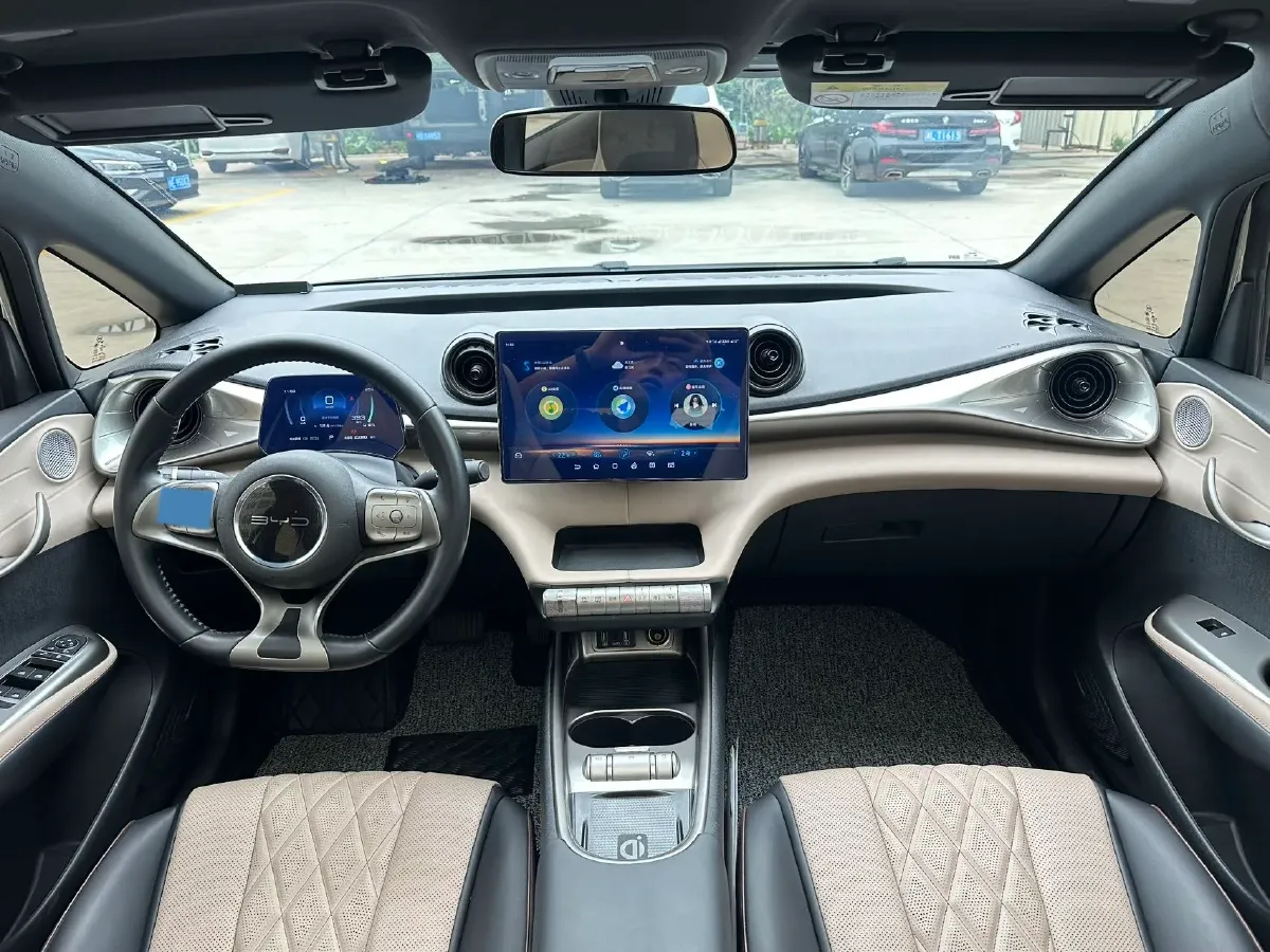 2023 BYD Dolphin BEV 44.928KWH,autocango,china used car exporter,china ev exporter,chinese used car exporter,chinese used ev exporter