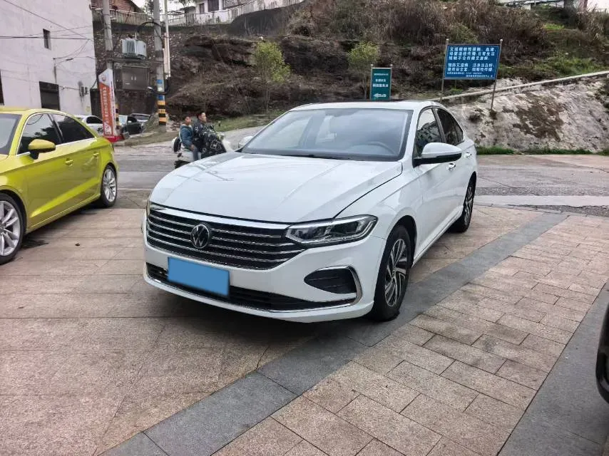 2023 Volkswagen Lavida 1.5L 110HP L4 6AT,autocango,china used car exporter,china ev exporter,chinese used car exporter,chinese used ev exporter