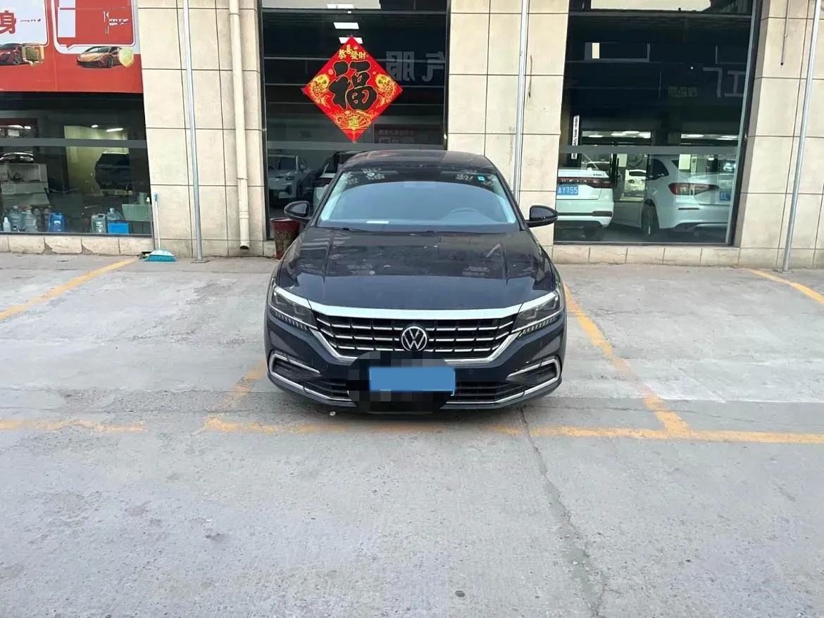 2021 Volkswagen Passat 2.0T 186HP L4 7DCT,autocango,china used car exporter,china ev exporter,chinese used car exporter,chinese used ev exporter