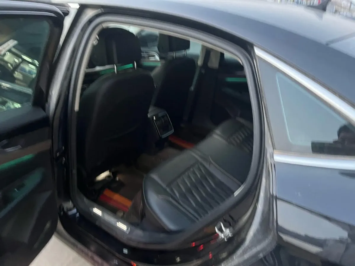 2021 Volkswagen Passat 2.0T 186HP L4 7DCT,autocango,china used car exporter,china ev exporter,chinese used car exporter,chinese used ev exporter