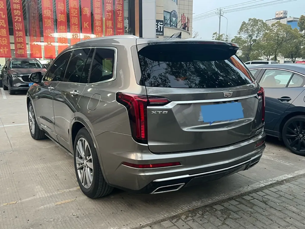 2021 Cadillac XT6 2.0T 237HP L4 9AT,autocango,china used car exporter,china ev exporter,chinese used car exporter,chinese used ev exporter