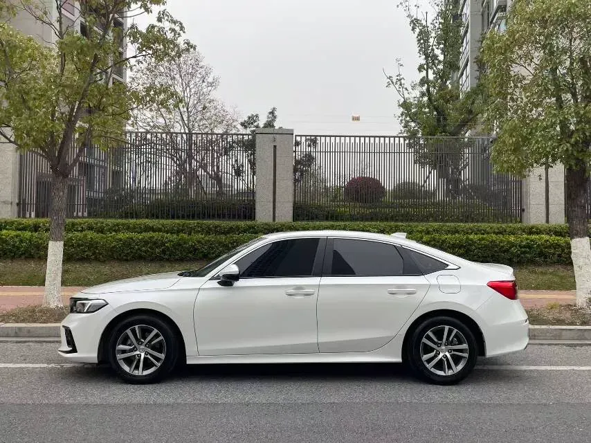 2023 Honda Civic 1.5T 182HP L4 CVT,autocango,china used car exporter,china ev exporter,chinese used car exporter,chinese used ev exporter