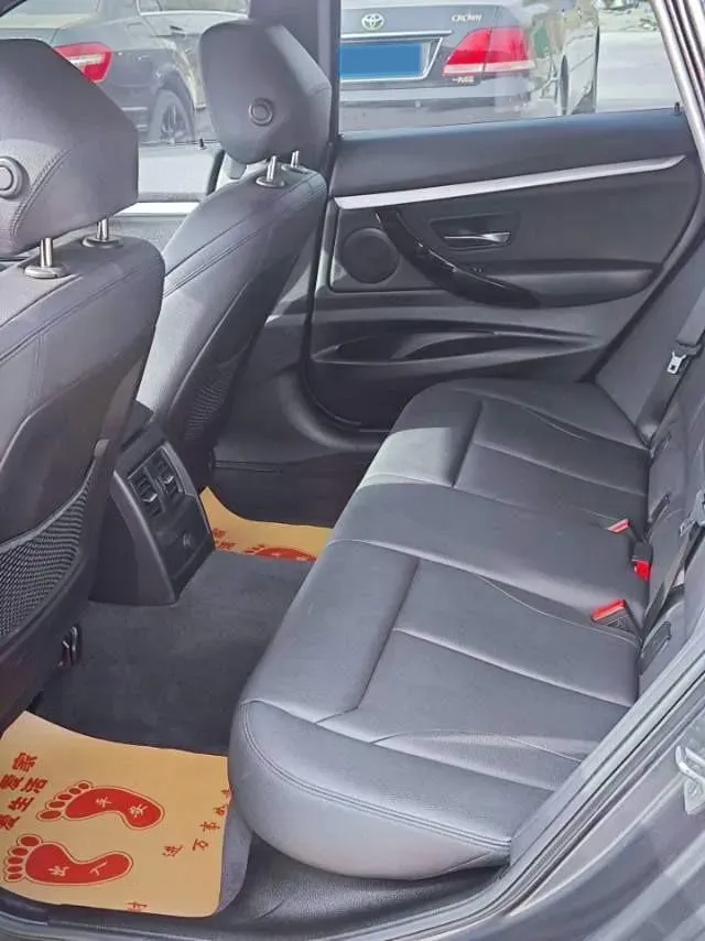 2019 BMW 3 Series GT 2.0T 184HP L4 8AT,autocango,china used car exporter,china ev exporter,chinese used car exporter,chinese used ev exporter