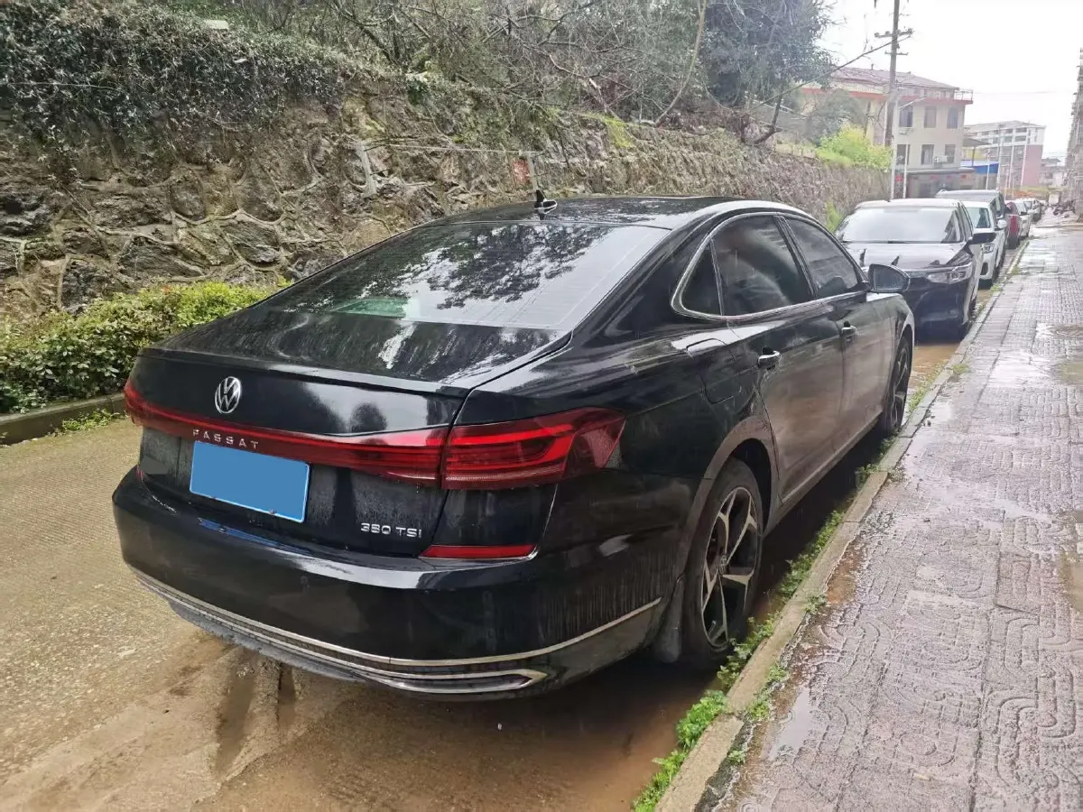 2025 Volkswagen Passat 2.0T 220HP L4 7DCT,autocango,china used car exporter,china ev exporter,chinese used car exporter,chinese used ev exporter