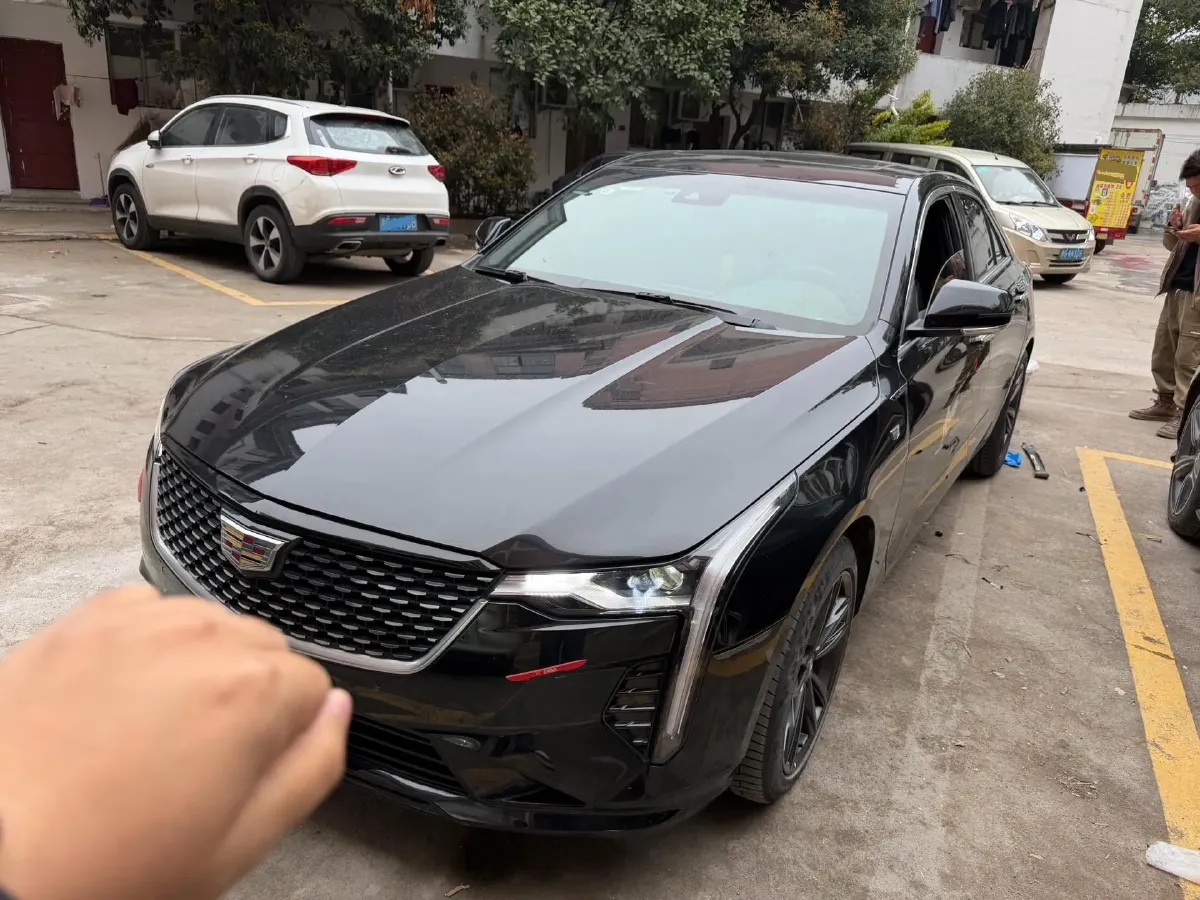 2023 Cadillac CT4 2.0T 237HP L4 8AT,autocango,china used car exporter,china ev exporter,chinese used car exporter,chinese used ev exporter