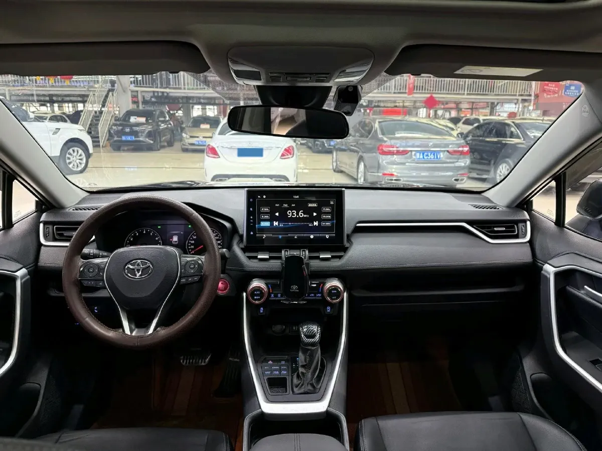 2022 Toyota Wildlander 2.0L 171HP L4 CVT,autocango,china used car exporter,china ev exporter,chinese used car exporter,chinese used ev exporter