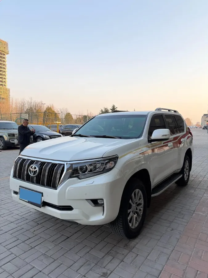 2018 Mercedes-Benz E Class 2.0T 184HP L4 9AT,autocango,china used car exporter,china ev exporter,chinese used car exporter,chinese used ev exporter