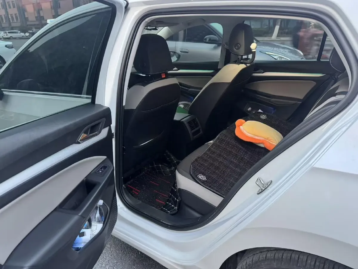 2021 Volkswagen Golf 1.4T 150HP L4 7DCT,autocango,china used car exporter,china ev exporter,chinese used car exporter,chinese used ev exporter