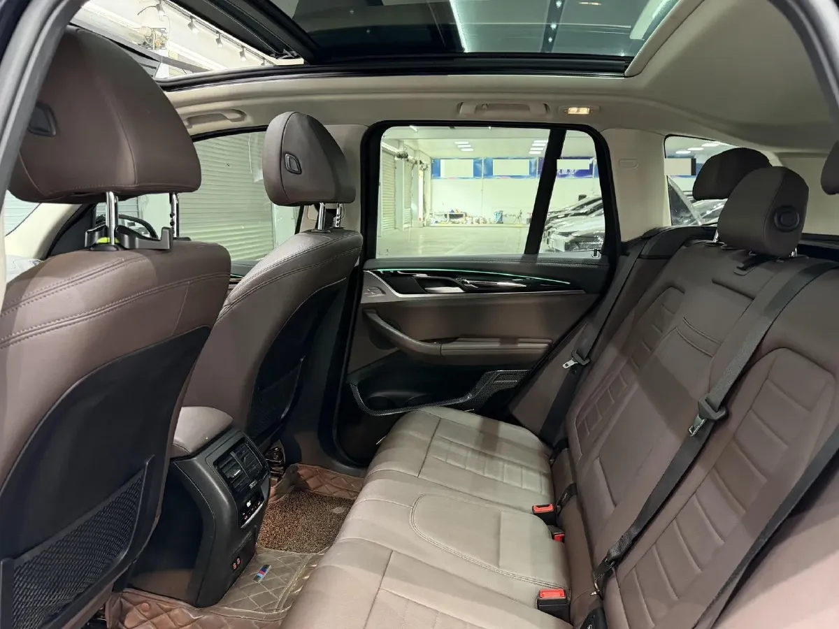 2021 BMW X3 2.0T 184HP L4 8AT,autocango,china used car exporter,china ev exporter,chinese used car exporter,chinese used ev exporter