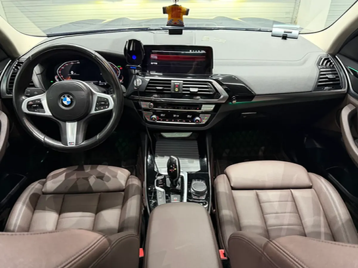 2021 BMW X3 2.0T 184HP L4 8AT,autocango,china used car exporter,china ev exporter,chinese used car exporter,chinese used ev exporter