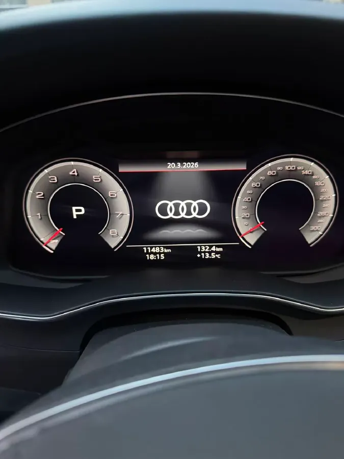 2025 Audi A6L 2.0T 245HP L4 7DCT,autocango,china used car exporter,china ev exporter,chinese used car exporter,chinese used ev exporter