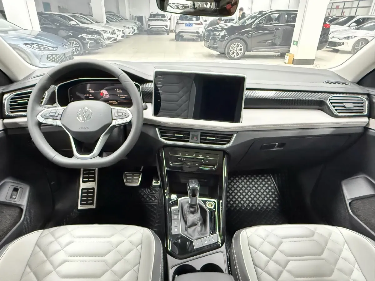 2023 Volkswagen Tayron 1.4T 150HP L4 7DCT,autocango,china used car exporter,china ev exporter,chinese used car exporter,chinese used ev exporter