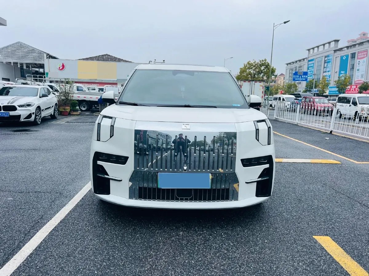 2024 Zeekr 009 BEV 108KWH,autocango,china used car exporter,china ev exporter,chinese used car exporter,chinese used ev exporter