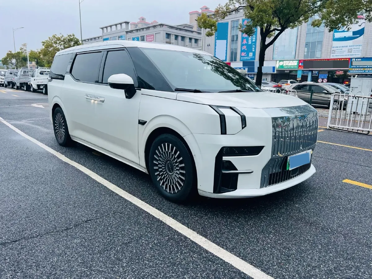 2024 Zeekr 009 BEV 108KWH,autocango,china used car exporter,china ev exporter,chinese used car exporter,chinese used ev exporter