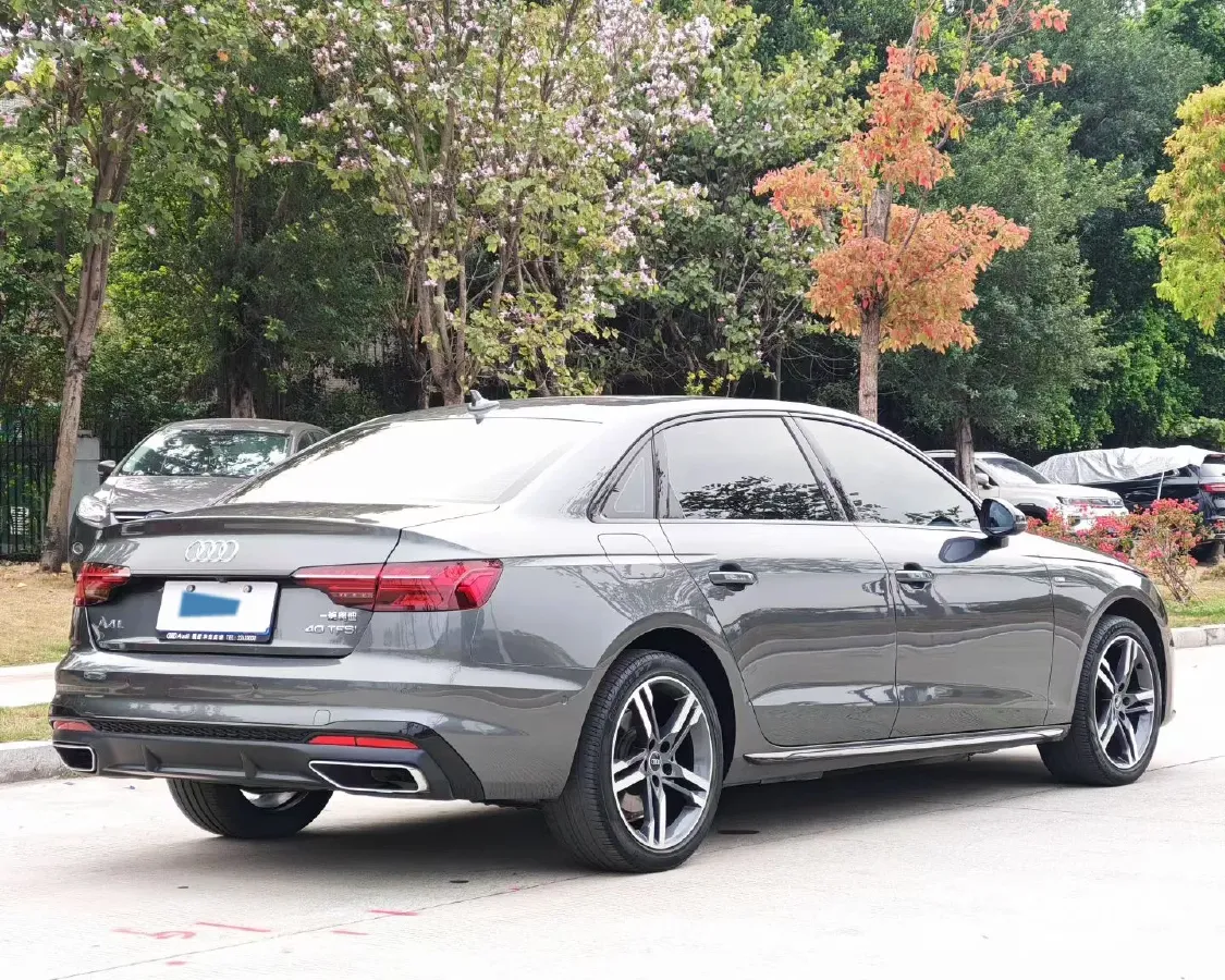 2020 Audi A4L 2.0T 190HP L4 7DCT,autocango,china used car exporter,china ev exporter,chinese used car exporter,chinese used ev exporter