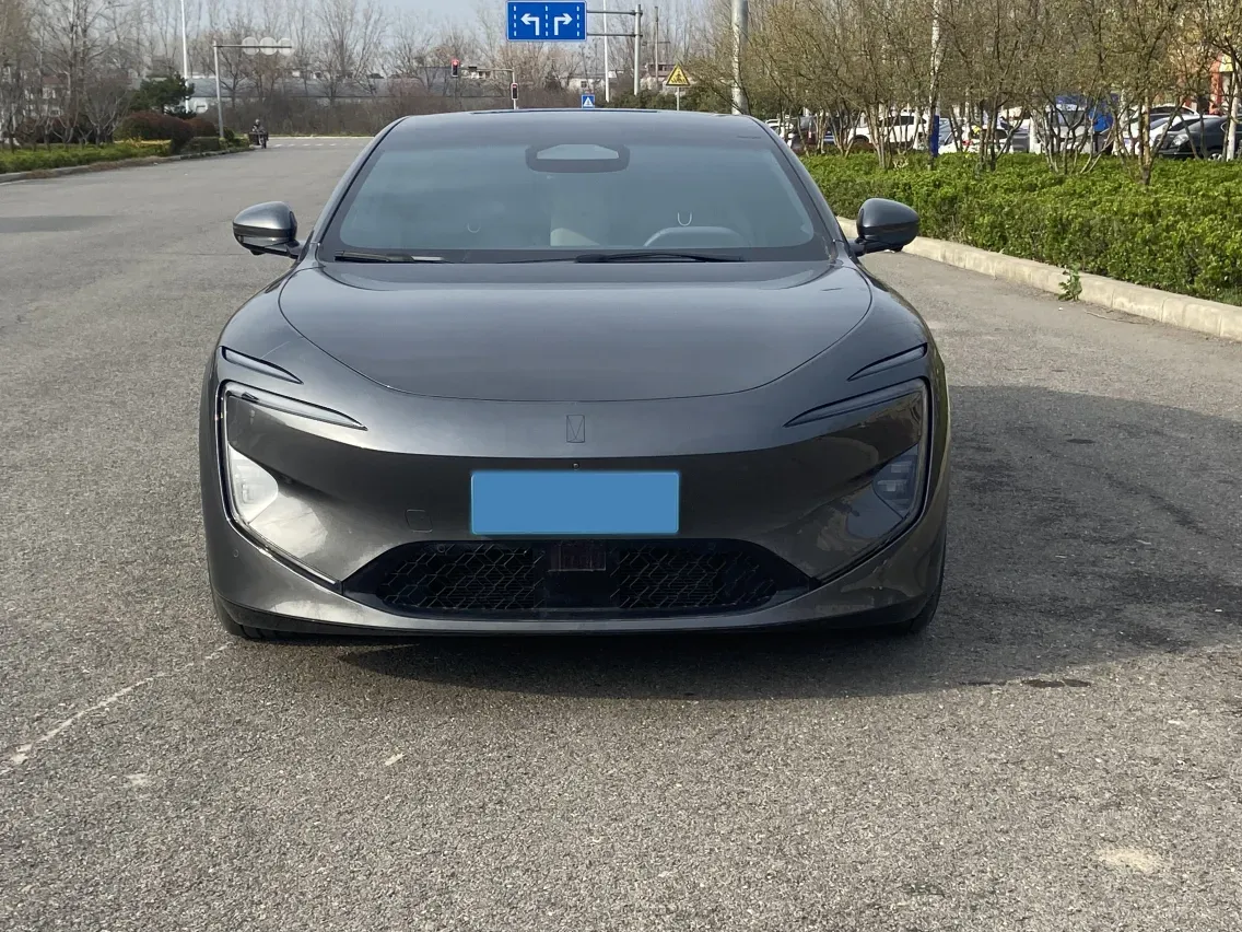 2025 Avatr 12 1.5T 156HP L4 REEV 39.05KWH,autocango,china used car exporter,china ev exporter,chinese used car exporter,chinese used ev exporter