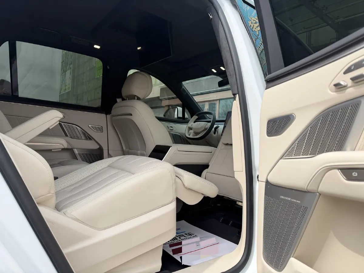 2025 ONVO L90 BEV,autocango,china used car exporter,china ev exporter,chinese used car exporter,chinese used ev exporter