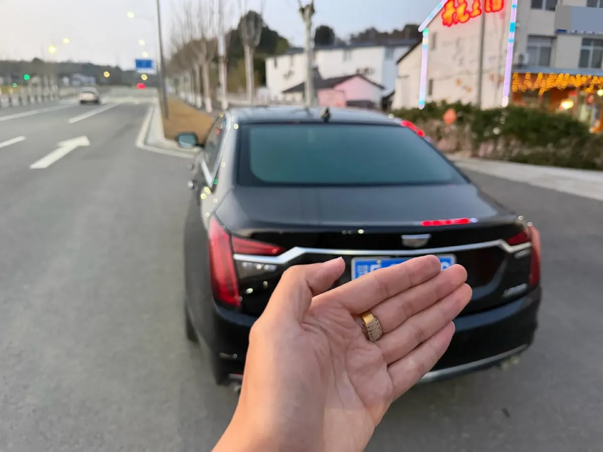 2021 Cadillac CT6 2.0T 237HP L4 10AT,autocango,china used car exporter,china ev exporter,chinese used car exporter,chinese used ev exporter