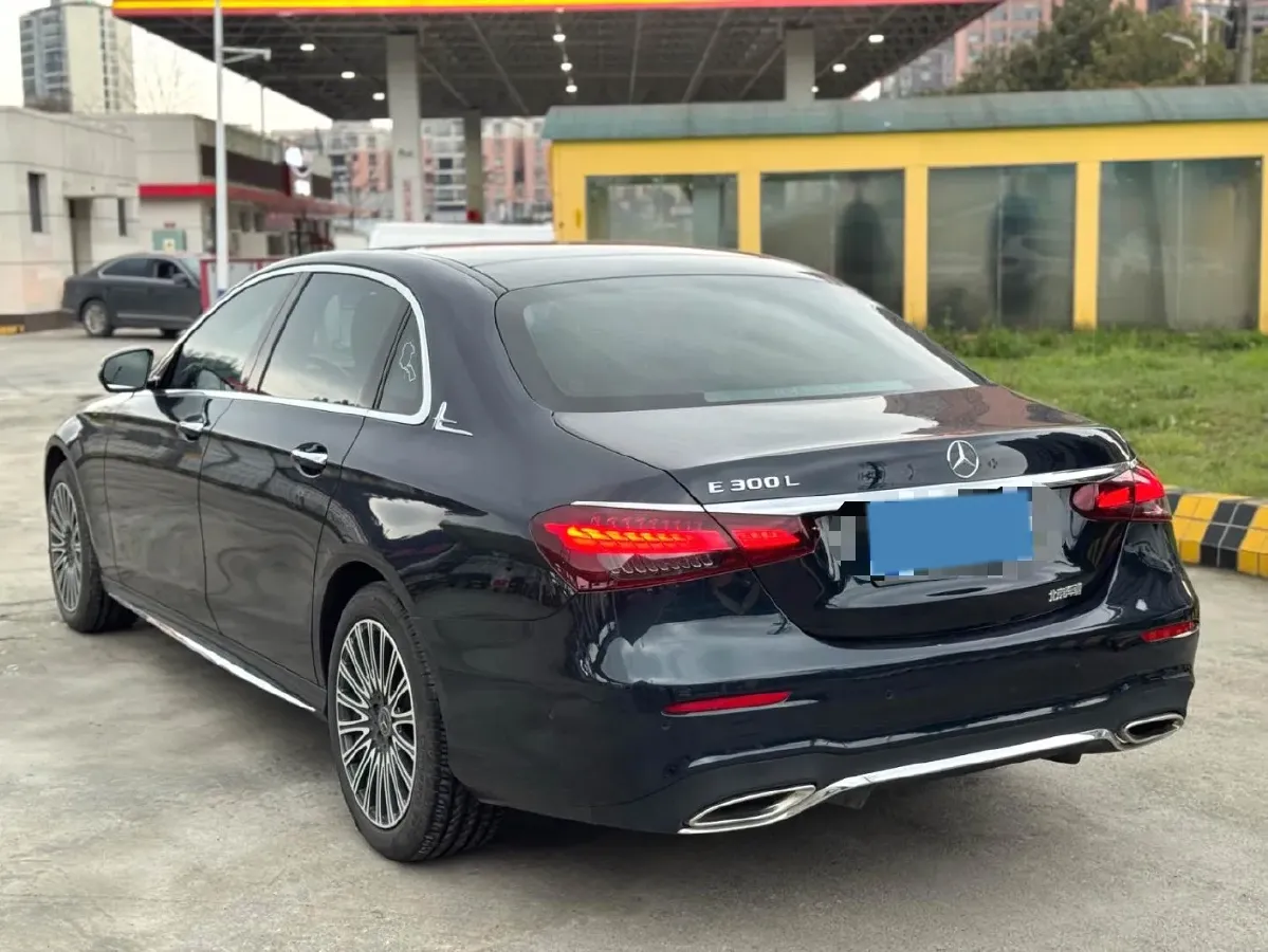2021 Mercedes-Benz E Class 2.0T 258HP L4 9AT,autocango,china used car exporter,china ev exporter,chinese used car exporter,chinese used ev exporter