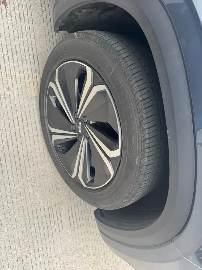 2022 Geely Monjaro 1.5T 150HP L3 3DHT Hybrid,autocango,china used car exporter,china ev exporter,chinese used car exporter,chinese used ev exporter