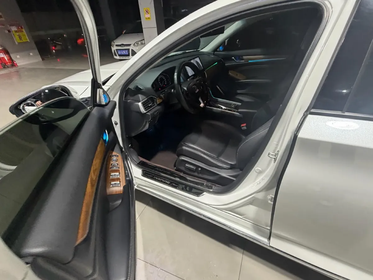 2019 Honda Inspire 1.5T 194HP L4 CVT,autocango,china used car exporter,china ev exporter,chinese used car exporter,chinese used ev exporter