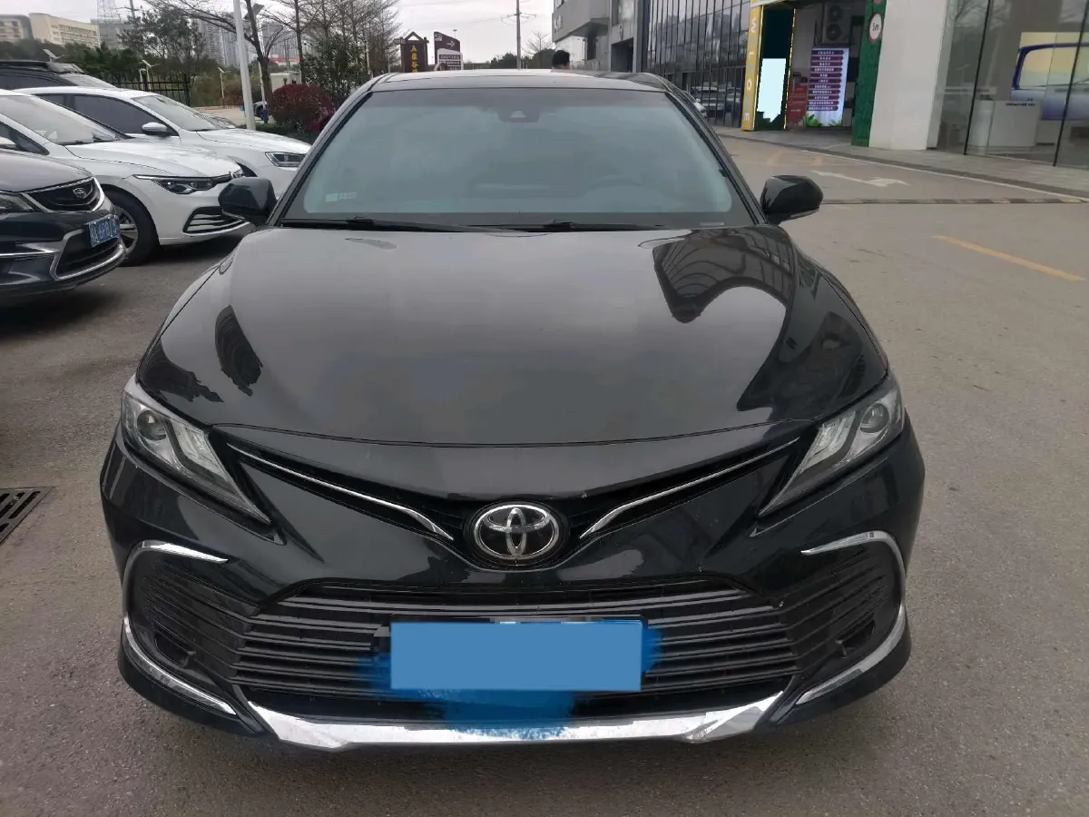 2023 Toyota Camry 2.5L 207HP L4 8AT,autocango,china used car exporter,china ev exporter,chinese used car exporter,chinese used ev exporter