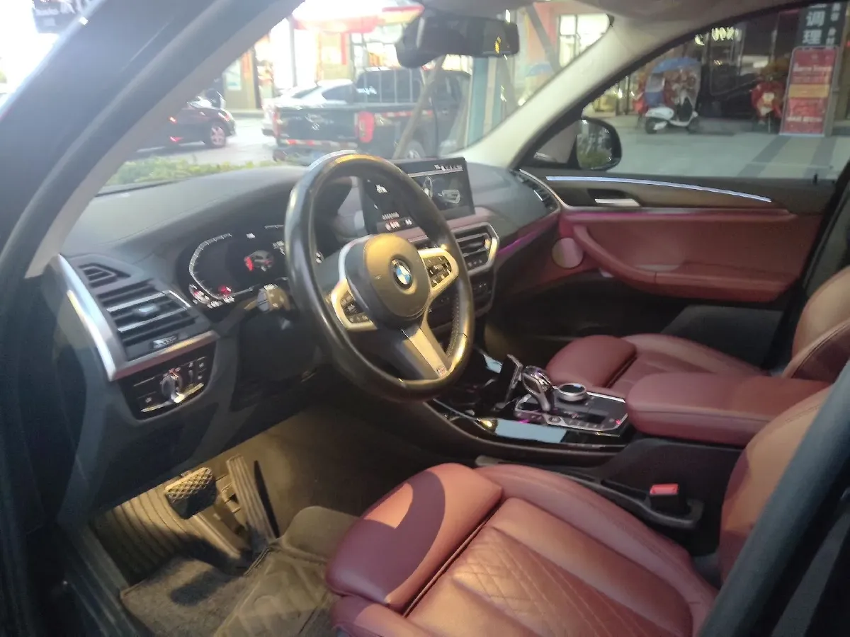 2022 BMW X3 2.0T 252HP L4 8AT,autocango,china used car exporter,china ev exporter,chinese used car exporter,chinese used ev exporter