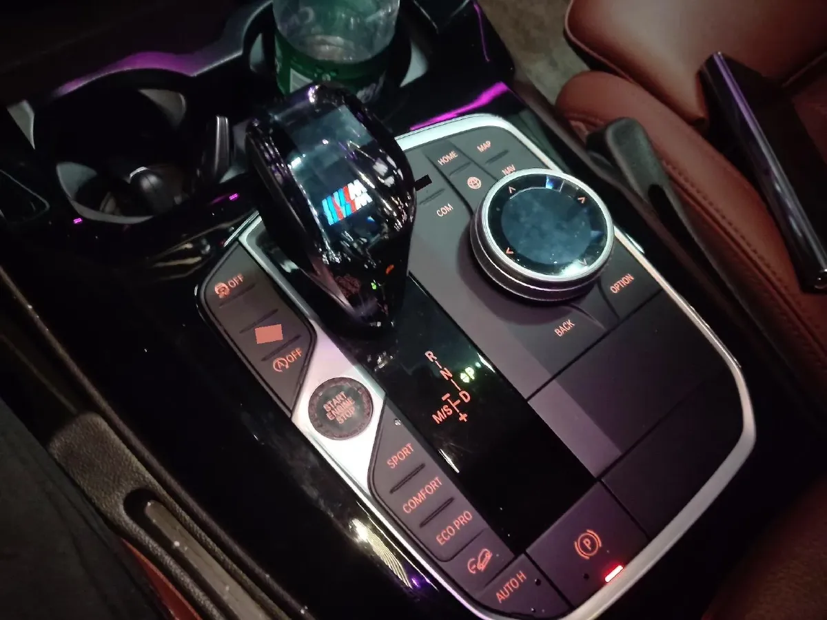 2022 BMW X3 2.0T 252HP L4 8AT,autocango,china used car exporter,china ev exporter,chinese used car exporter,chinese used ev exporter