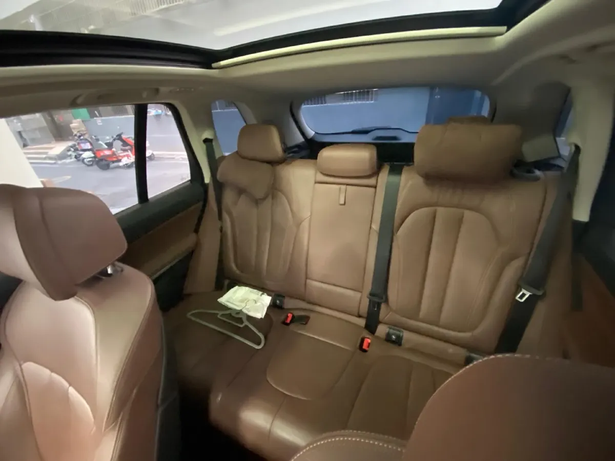 2021 BMW X5 3.0T 340HP L6 8AT,autocango,china used car exporter,china ev exporter,chinese used car exporter,chinese used ev exporter