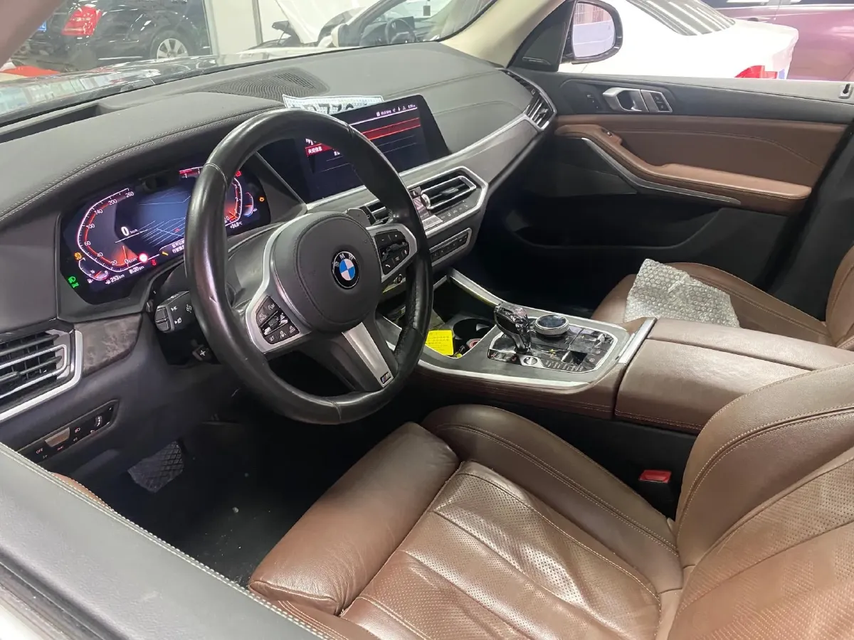 2021 BMW X5 3.0T 340HP L6 8AT,autocango,china used car exporter,china ev exporter,chinese used car exporter,chinese used ev exporter