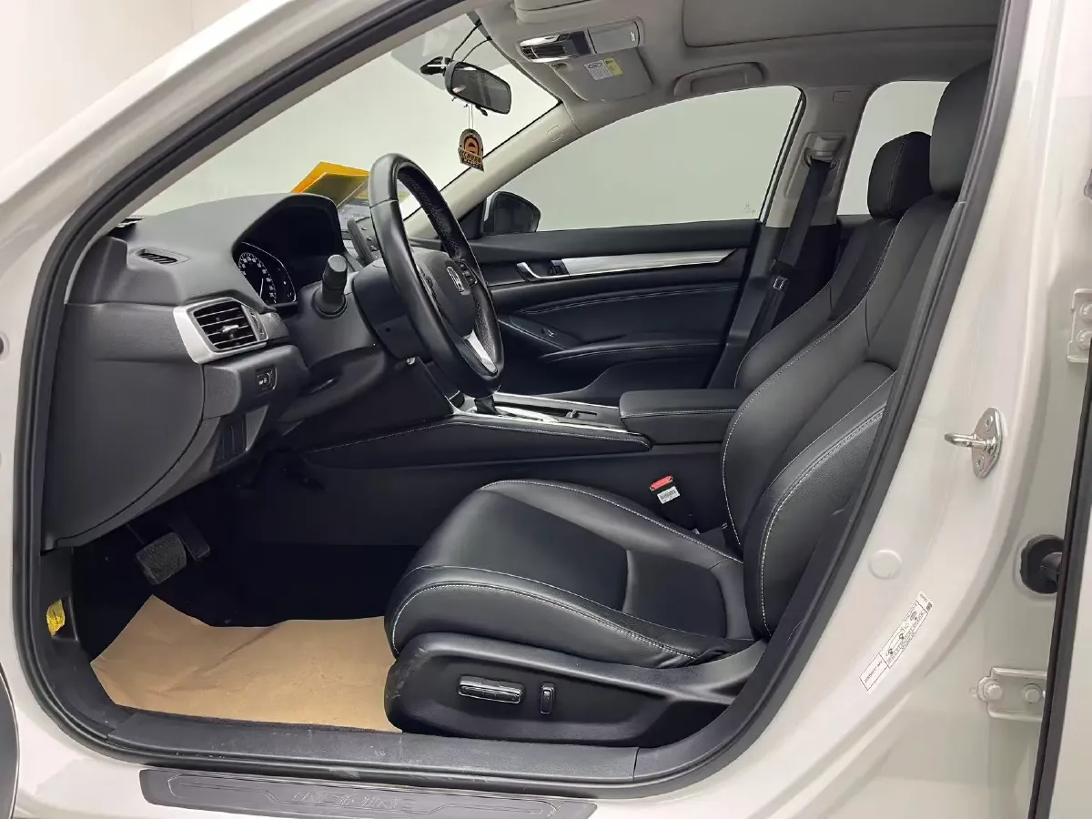 2019 Honda Inspire 1.5T 194HP L4 CVT,autocango,china used car exporter,china ev exporter,chinese used car exporter,chinese used ev exporter