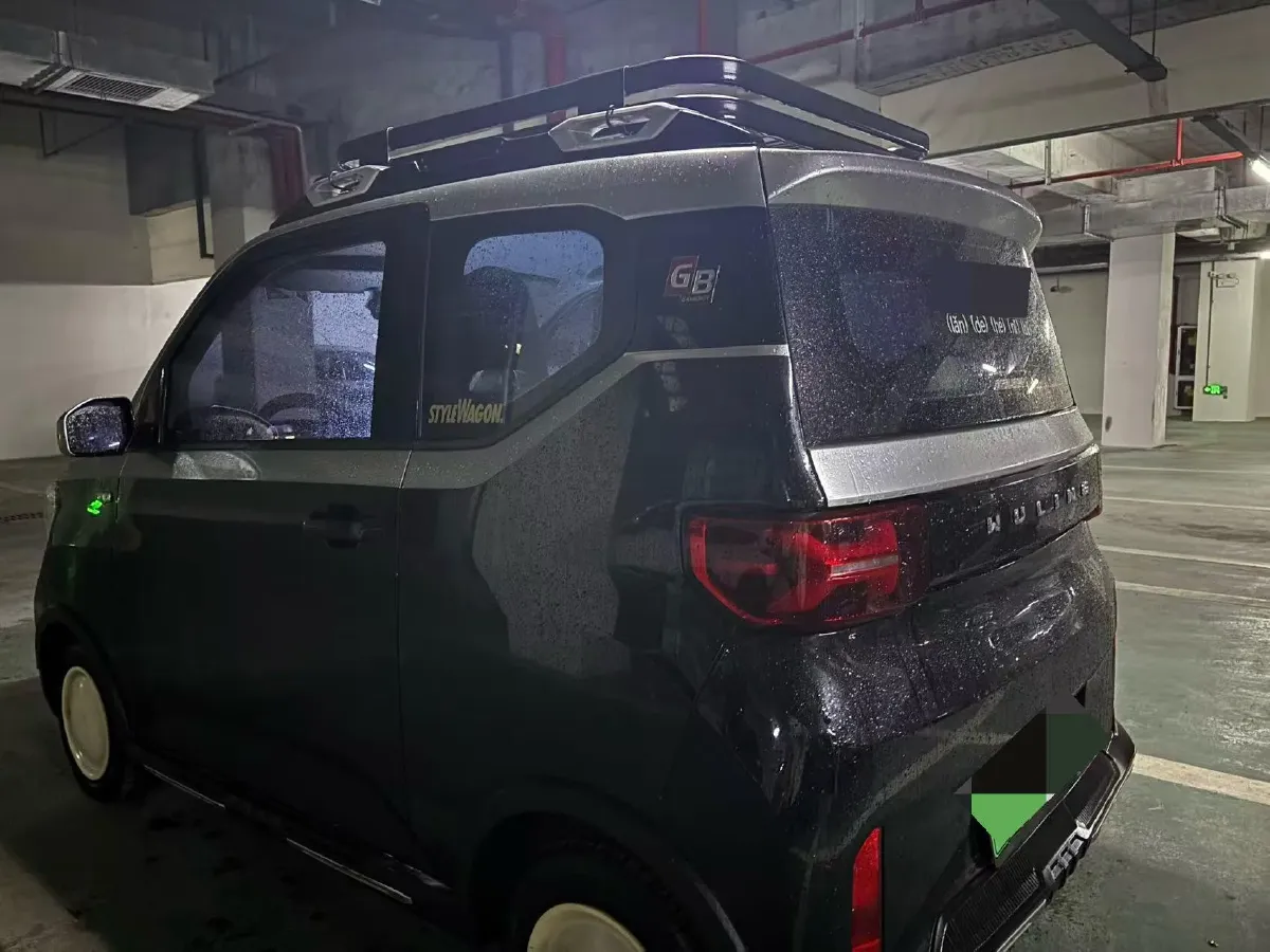 2022 WuLing HongGuang MINI EV BEV 17.3KWH,autocango,china used car exporter,china ev exporter,chinese used car exporter,chinese used ev exporter