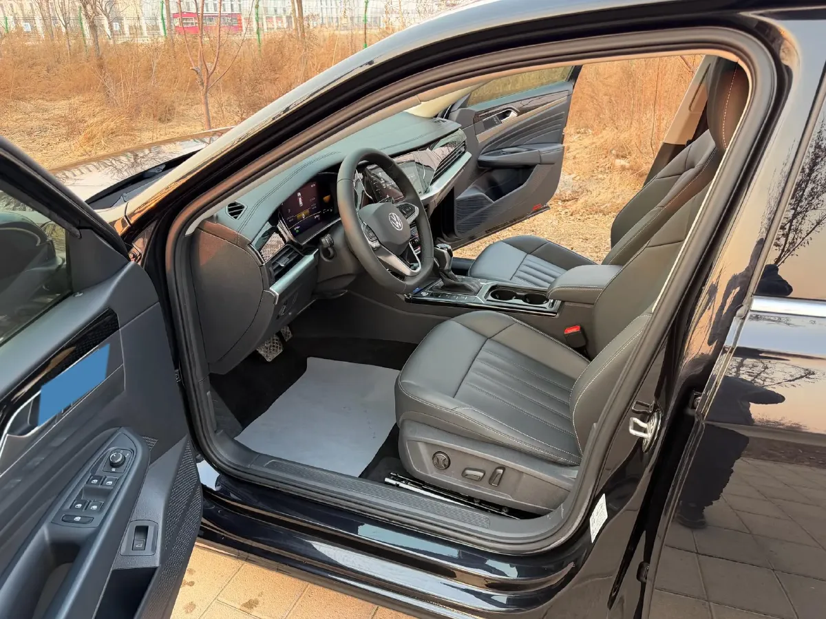 2022 Volkswagen Lamando 1.4T 150HP L4 7DCT,autocango,china used car exporter,china ev exporter,chinese used car exporter,chinese used ev exporter