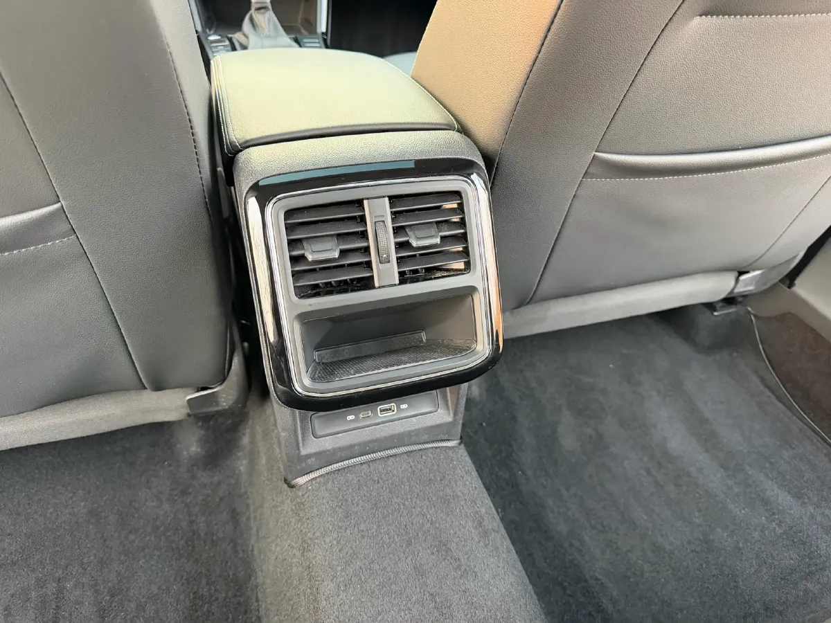 2022 Volkswagen Lamando 1.4T 150HP L4 7DCT,autocango,china used car exporter,china ev exporter,chinese used car exporter,chinese used ev exporter