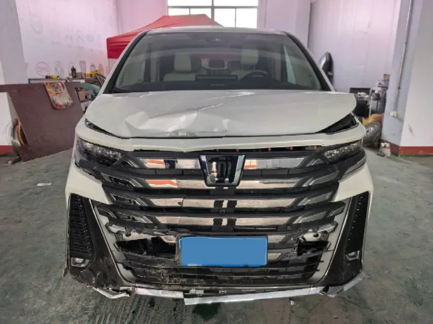 2024 Toyota Vellfire 2.5L 190HP L4 E-CVT Hybrid,autocango,china used car exporter,china ev exporter,chinese used car exporter,chinese used ev exporter