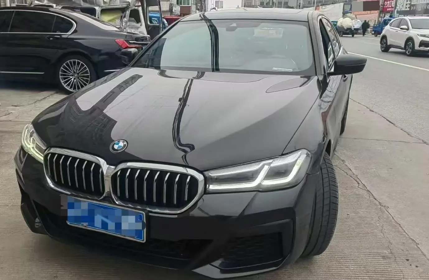 2023 BMW 5 Series 2.0T 245HP L4 8AT,autocango,china used car exporter,china ev exporter,chinese used car exporter,chinese used ev exporter