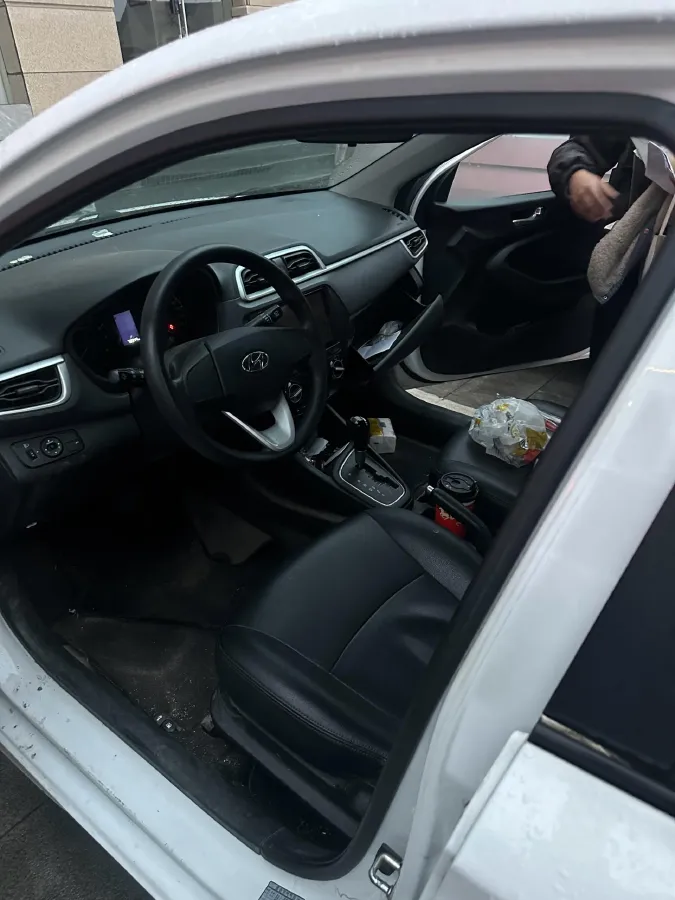 2017 Hyundai Reina 1.4L 95HP L4 4AT,autocango,china used car exporter,china ev exporter,chinese used car exporter,chinese used ev exporter