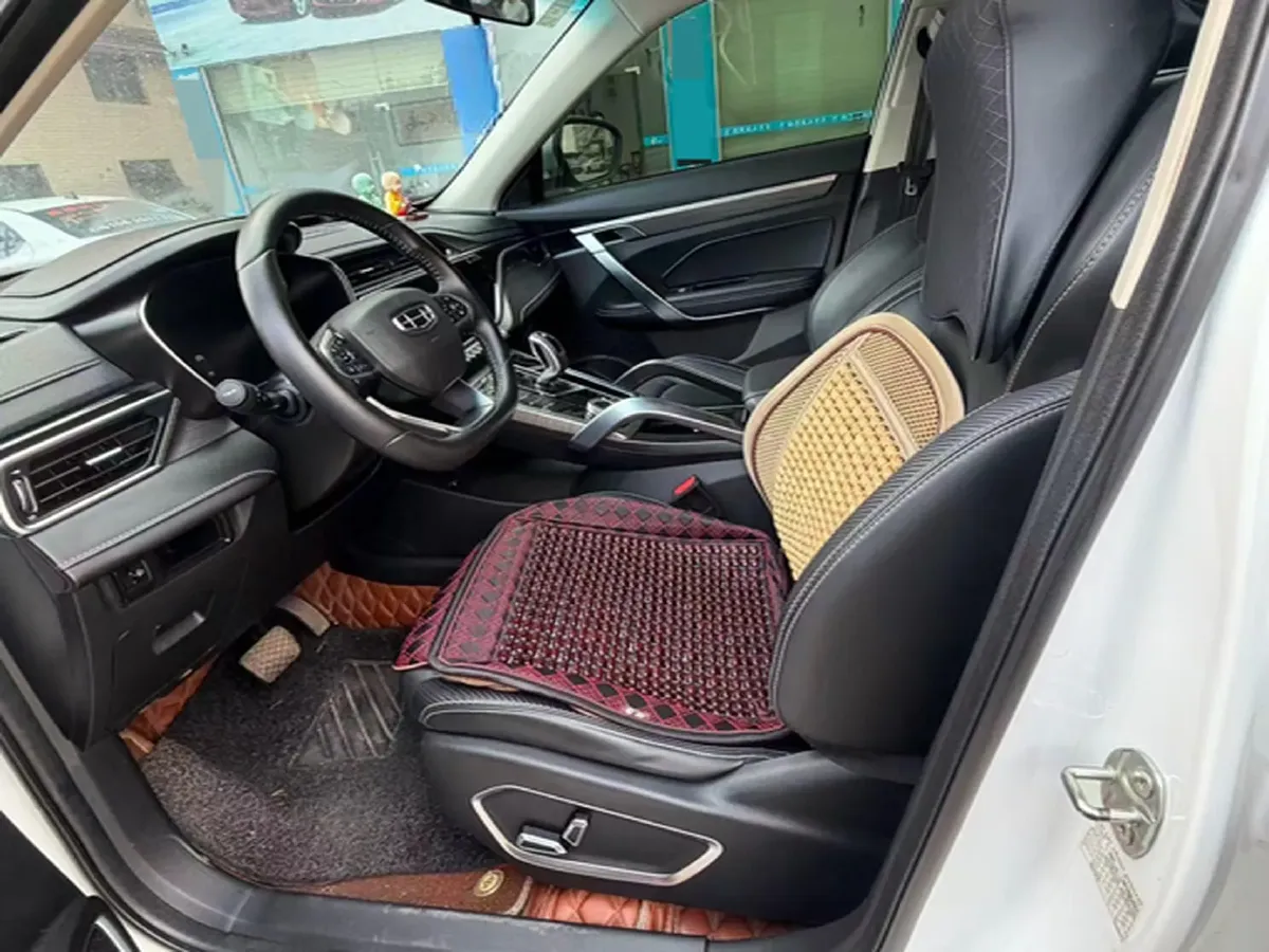 2022 Geely Azkarra 1.8T 184HP L4 7DCT,autocango,china used car exporter,china ev exporter,chinese used car exporter,chinese used ev exporter