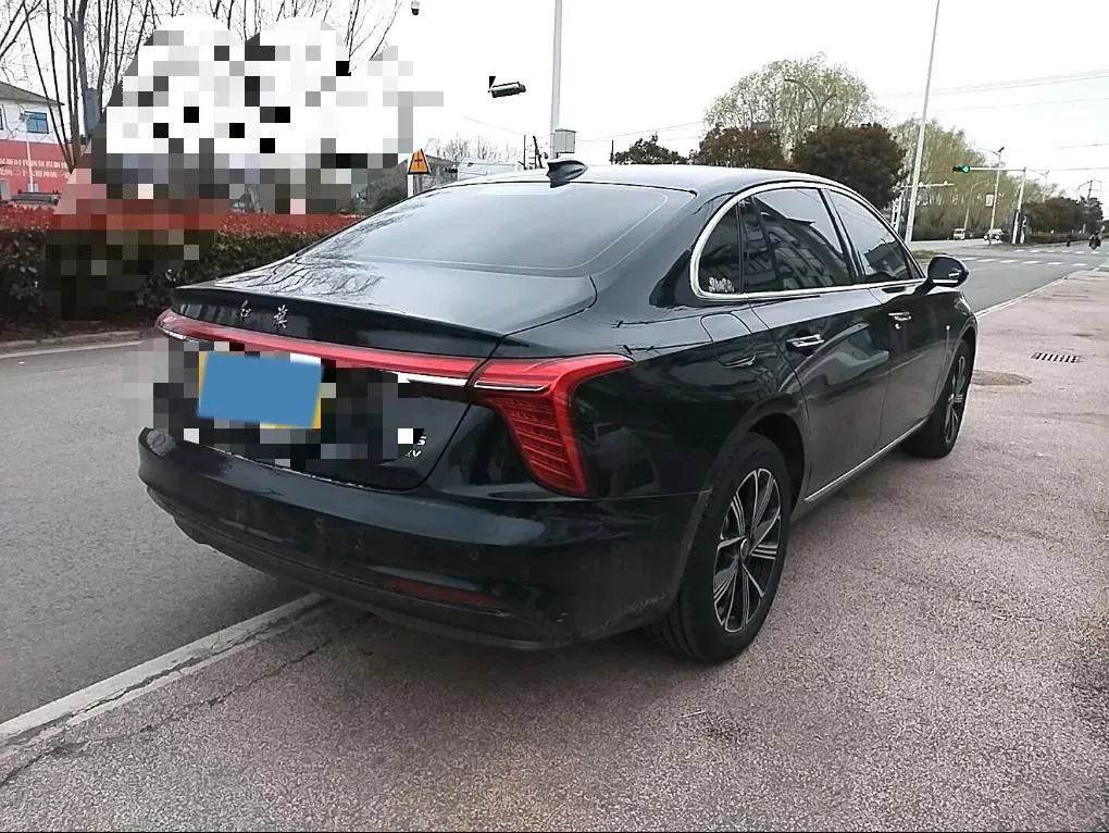 2025 HongQi H5 1.5T 150HP L4 1DHT PHEV,autocango,china used car exporter,china ev exporter,chinese used car exporter,chinese used ev exporter