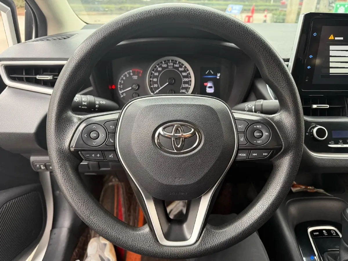 2021 Toyota Corolla 1.2T 116HP L4 CVT,autocango,china used car exporter,china ev exporter,chinese used car exporter,chinese used ev exporter