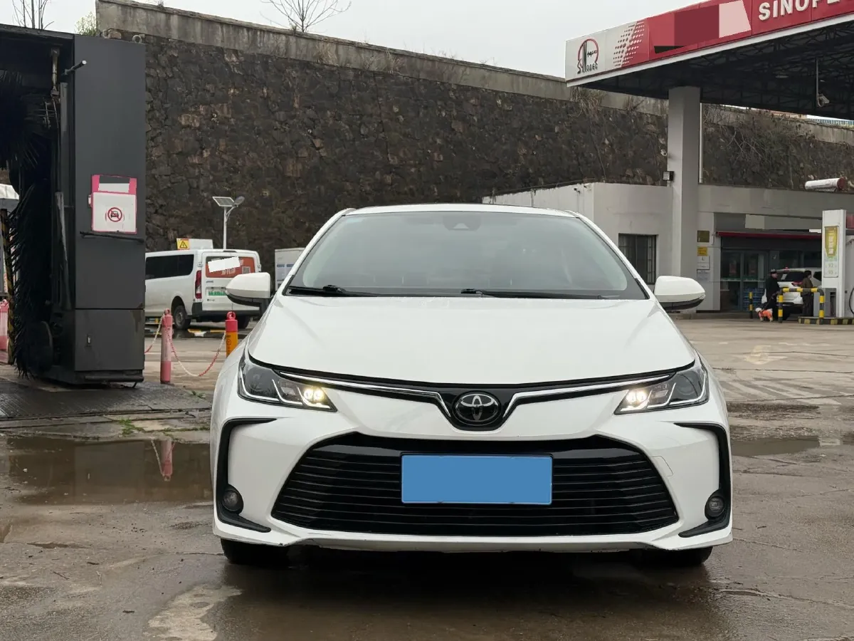 2021 Toyota Corolla 1.2T 116HP L4 CVT,autocango,china used car exporter,china ev exporter,chinese used car exporter,chinese used ev exporter