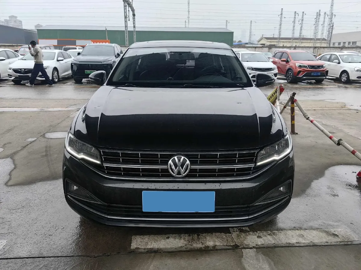 2019 Bestune T77 1.2T 143HP L4 7DCT,autocango,china used car exporter,china ev exporter,chinese used car exporter,chinese used ev exporter