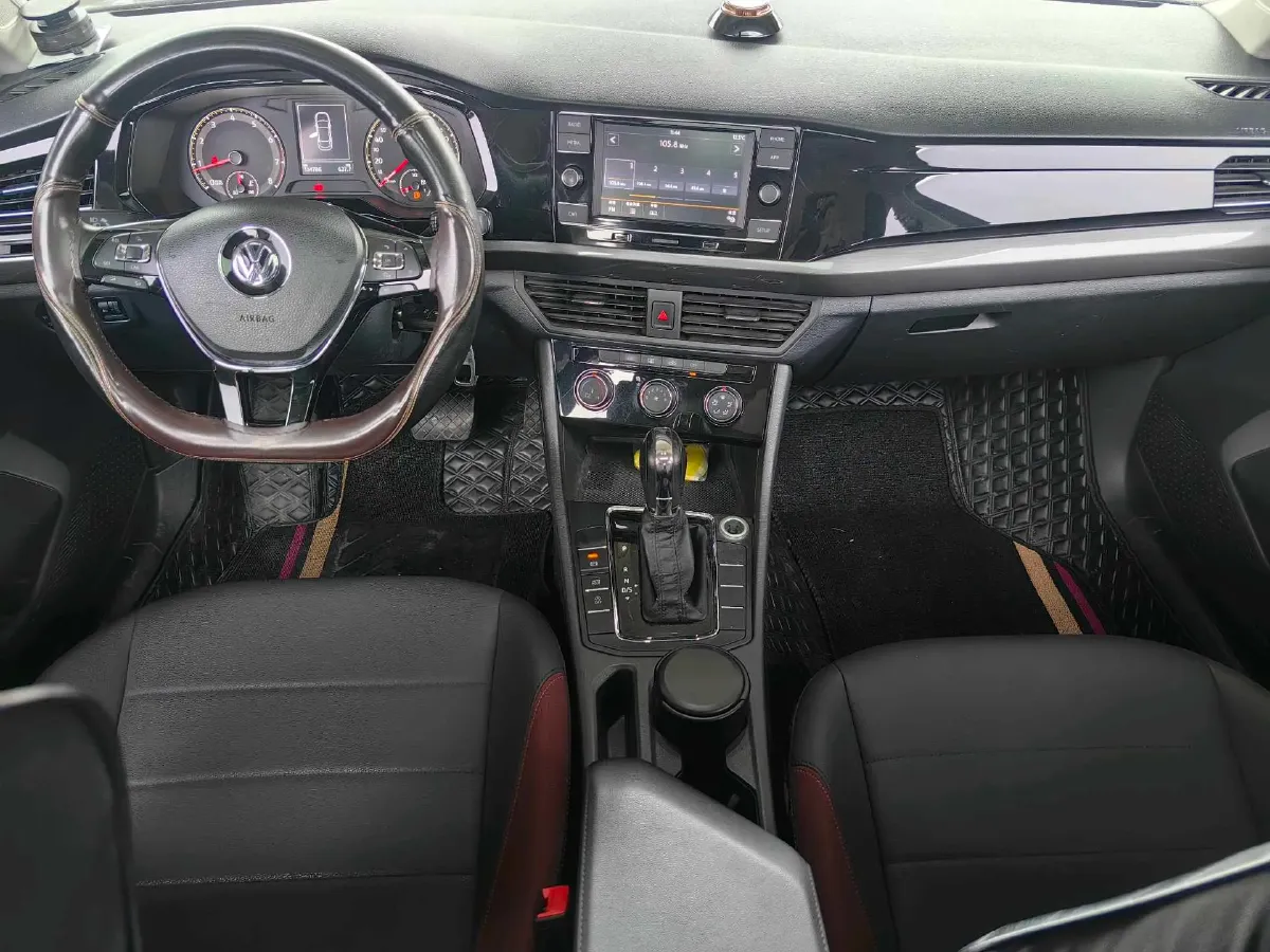 2019 Bestune T77 1.2T 143HP L4 7DCT,autocango,china used car exporter,china ev exporter,chinese used car exporter,chinese used ev exporter