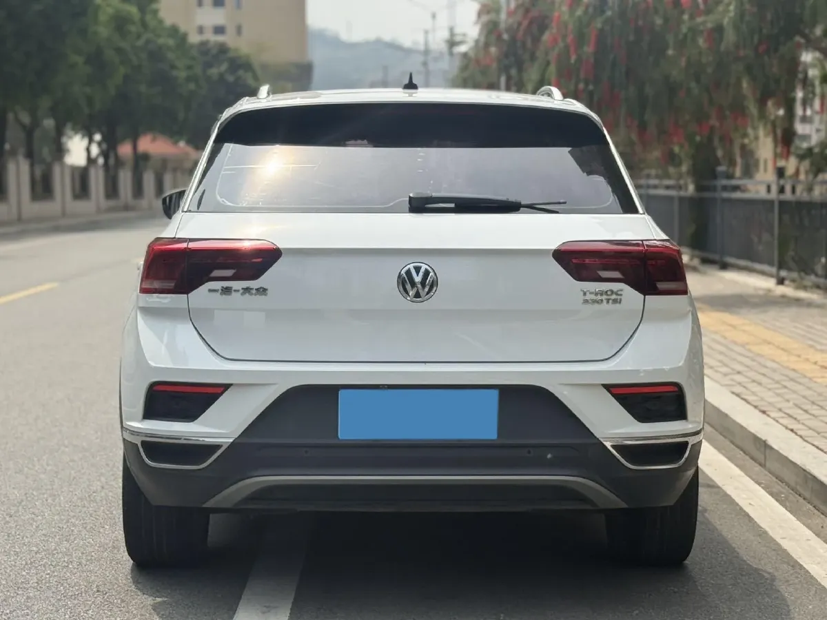 2019 Volkswagen T-Roc 1.4T 131HP L4 7DCT,autocango,china used car exporter,china ev exporter,chinese used car exporter,chinese used ev exporter