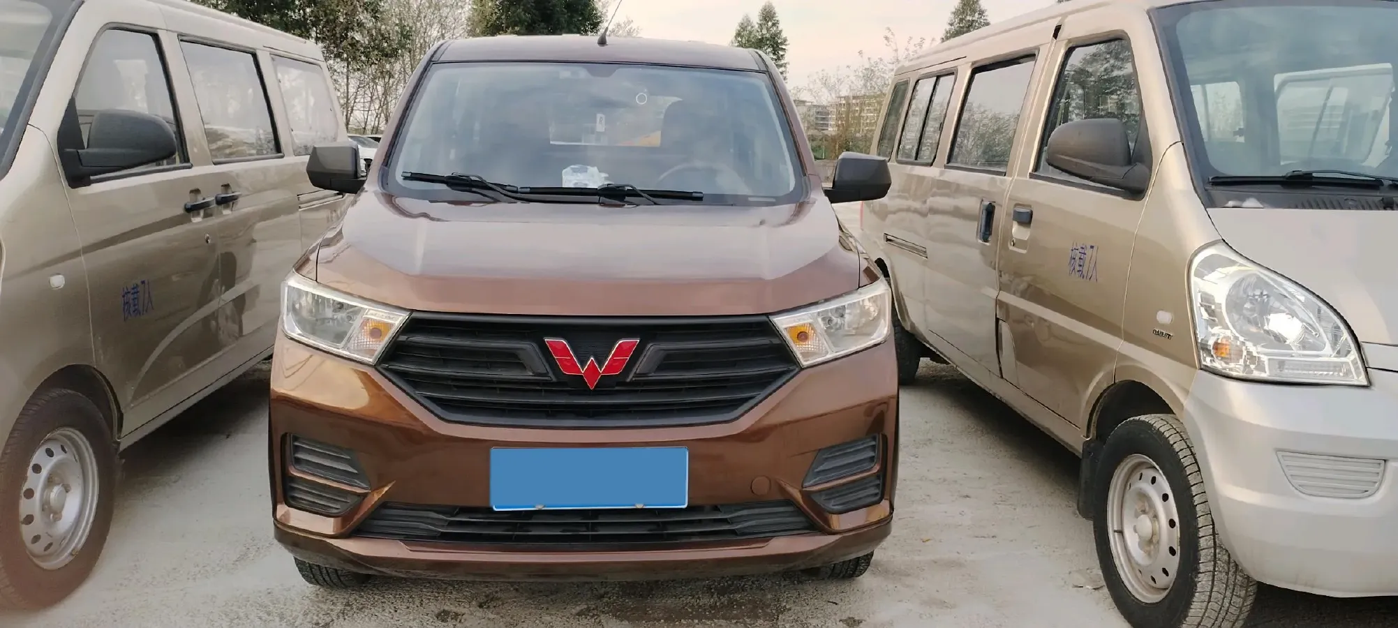 2019 WuLing HongGuang 1.5L 105HP L4 5MT,autocango,china used car exporter,china ev exporter,chinese used car exporter,chinese used ev exporter