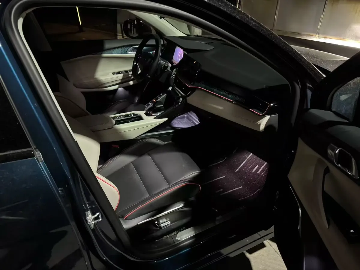 2020 LYNK&CO 06 1.5T 177HP L3 7DCT,autocango,china used car exporter,china ev exporter,chinese used car exporter,chinese used ev exporter