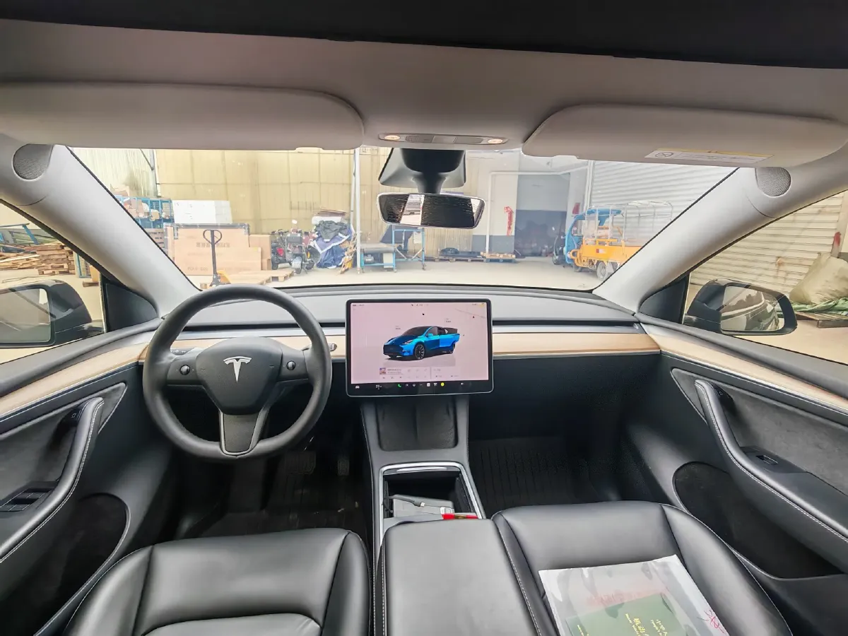 2022 Tesla Model Y BEV 60KWH,autocango,china used car exporter,china ev exporter,chinese used car exporter,chinese used ev exporter